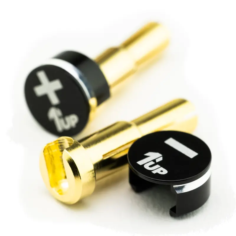 1Up Racing - Lowpro Bullet Plugs & Grips, 4/5Mm Stepped, Stealth 1