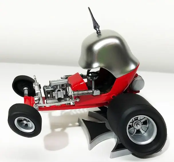 Atlantis Models - 1/32 Tom Daniel Snap Li'l Red Baron Plastic Model Kit 2
