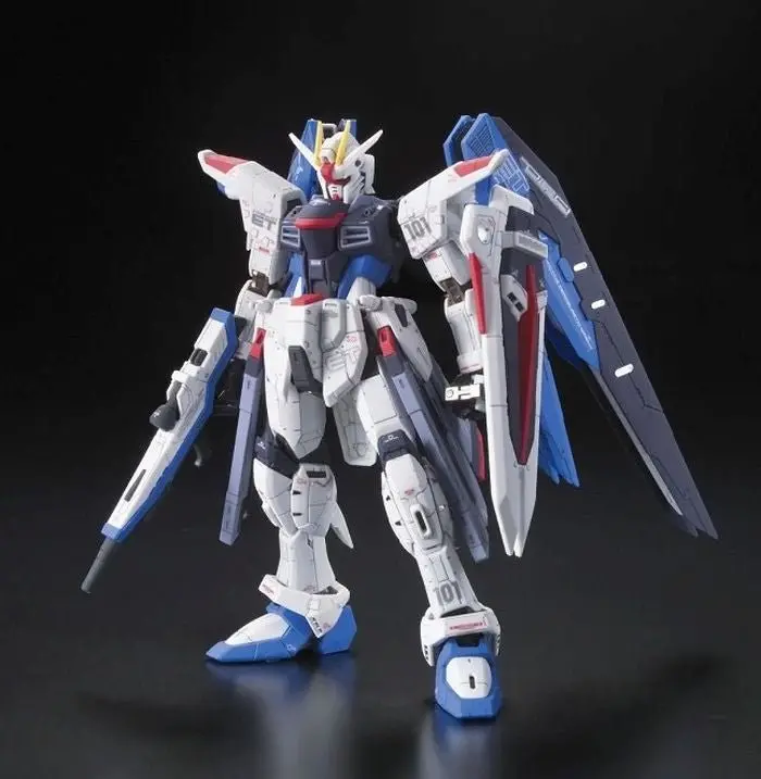 Bandai - #5 Freedom Gundam "Gundam Seed", Bandai Rg 1