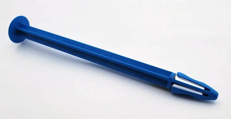 De Racing - Buggy Tire Spikes (Blue) 4Pcs 1