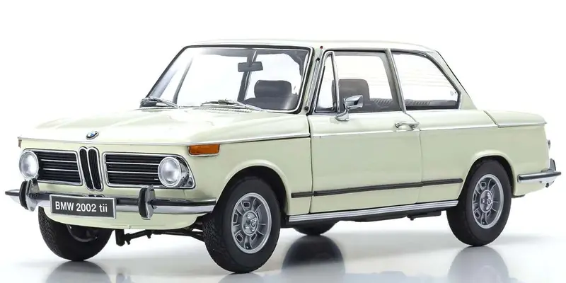 Kyosho - 1/18 Scale Bmw 2002 Tii White Model Diecast Car 1