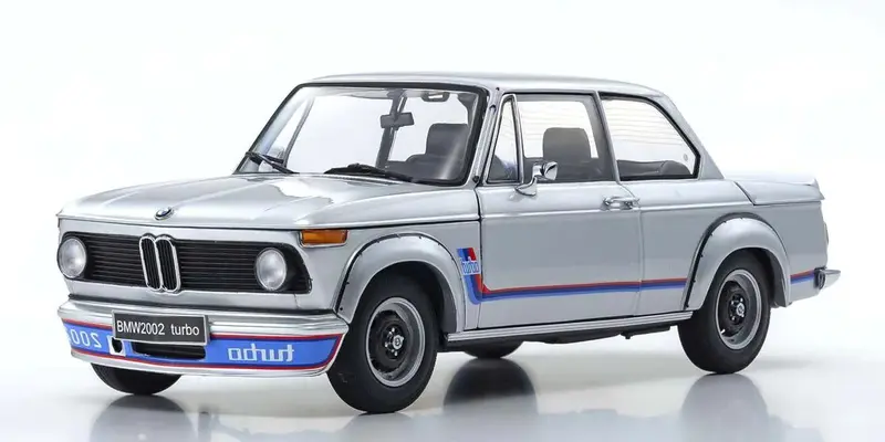 Kyosho - 1/18 Scale Bmw 2002 Turbo Silver Model Diecast Car 1