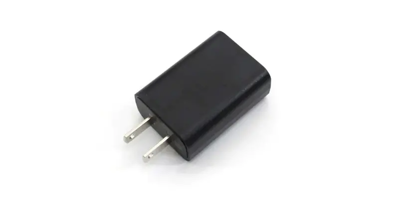 Kyosho - Usb 5V-2.0A Ac Adaptor(100- 240V/10W) 1