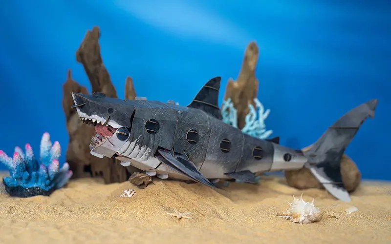 Make Bug - Great White Shark 3D Kraft Paper Puzzle 1