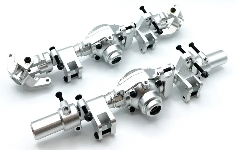 Racers Edge - Silver Aluminum Axle Housing Set (Front & Rear) For Cen Ford F-450 Trucks 1