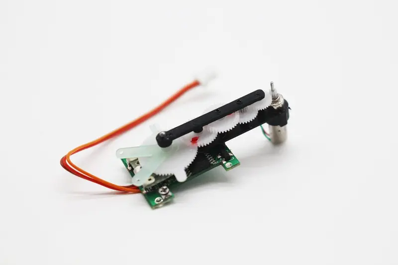 Rage R/C - Aileron Servo; Vintage Stick X4 1