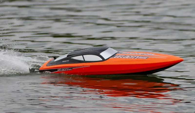 Rage R/C - Velocity 900Bl Brushless Deep Vee Rtr Boat 1