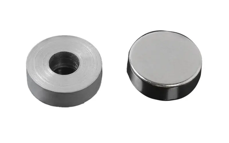 Rc4wd - Magnet And Metal Mounts 1