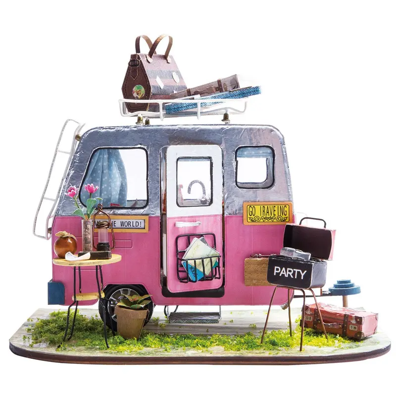 Robotime - Diy House; Happy Camper 1