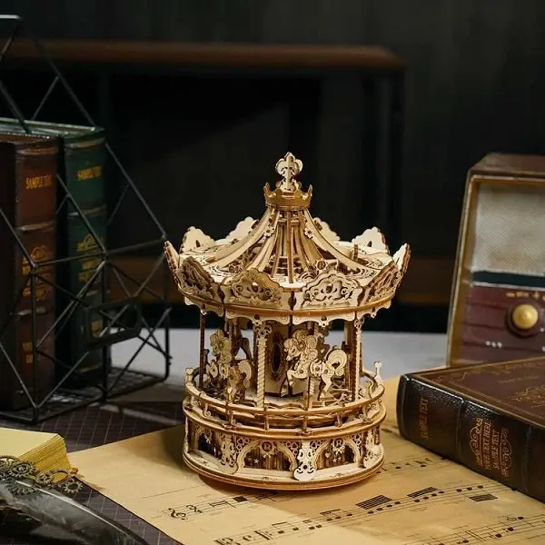 Robotime - Mechanical Music Box; Romantic Carousel 2