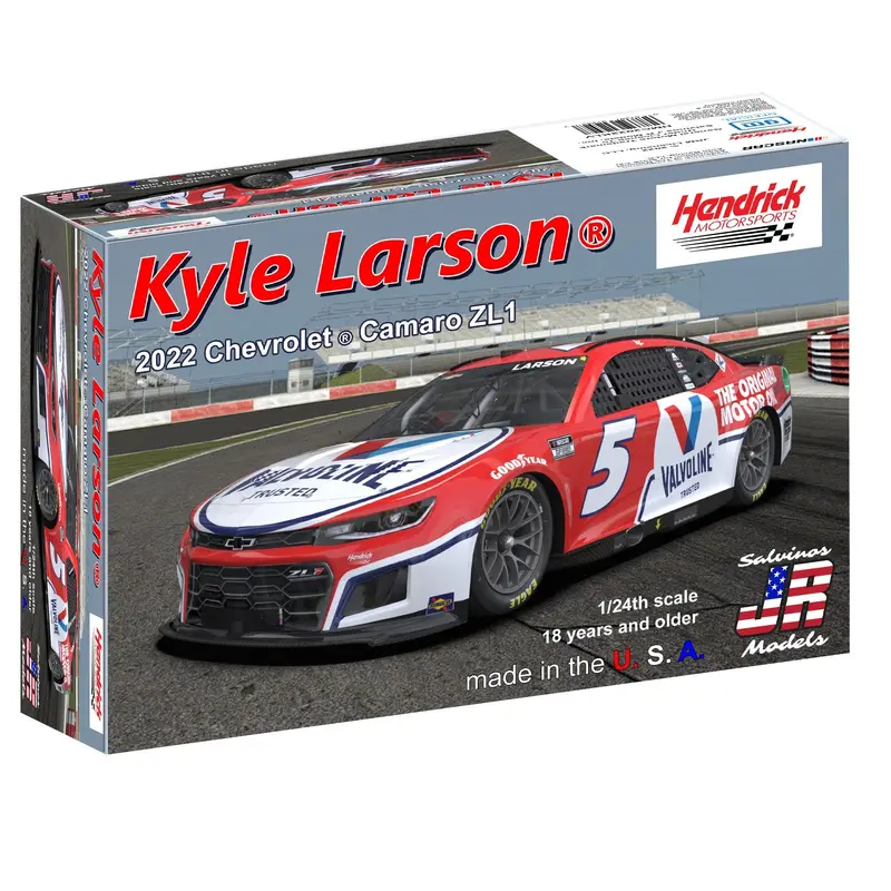 Salvinos Jr Models - 1/24 Hendrick Motorsports Kyle Larson 2022 Camaro - Valvoline Plastic Model Car Kit 1