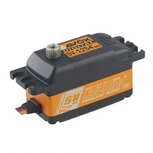 Savox - High Voltage Coreless Low Profile Digital Servo With Soft Start, 0.085Sec / 208.3Oz @ 7.4V 1