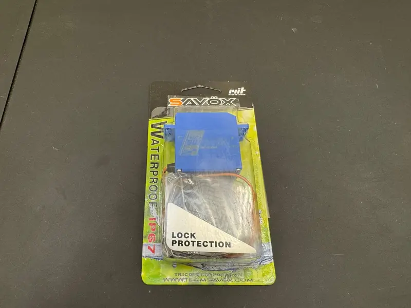 Savox Open Box Savsw0231mgp Waterproof Standard Digital Servo 1