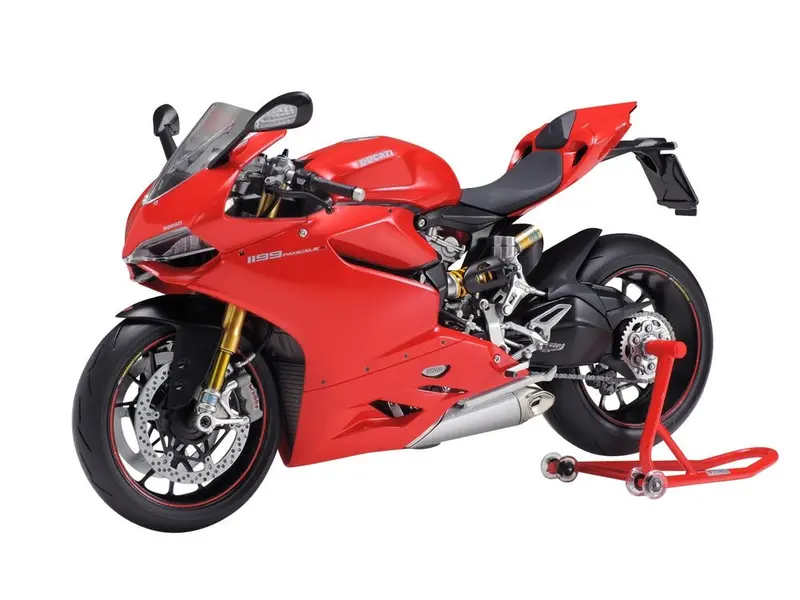 Tamiya - 1/12 Ducati 1199 Panigale S Motorcycle Plastic Model Kit 1
