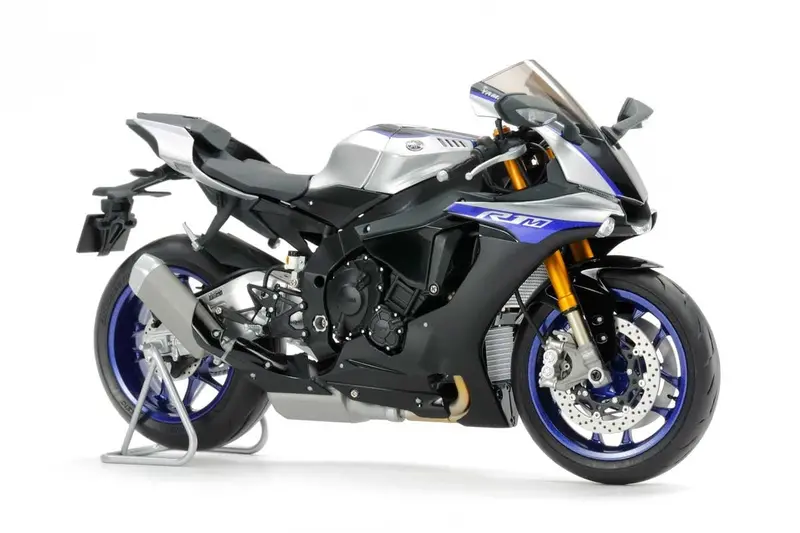 Tamiya - 1/12 Yamaha Yzf-R1m Motorcycle Plastic Model Kit 1