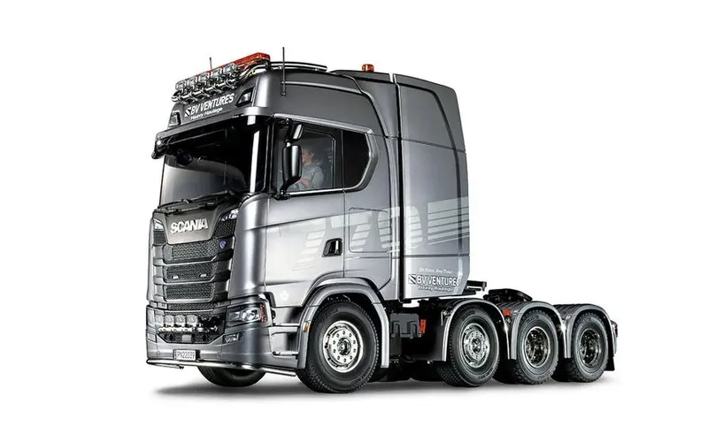 Tamiya - 1/14 R/C Scania 770 S 8X4/4 Semi-Truck Kit 1