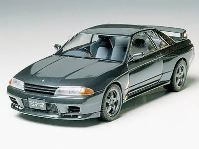 Tamiya - 1/24 Nissan Skyline Gtr Plastic Model Kit, C-490 1