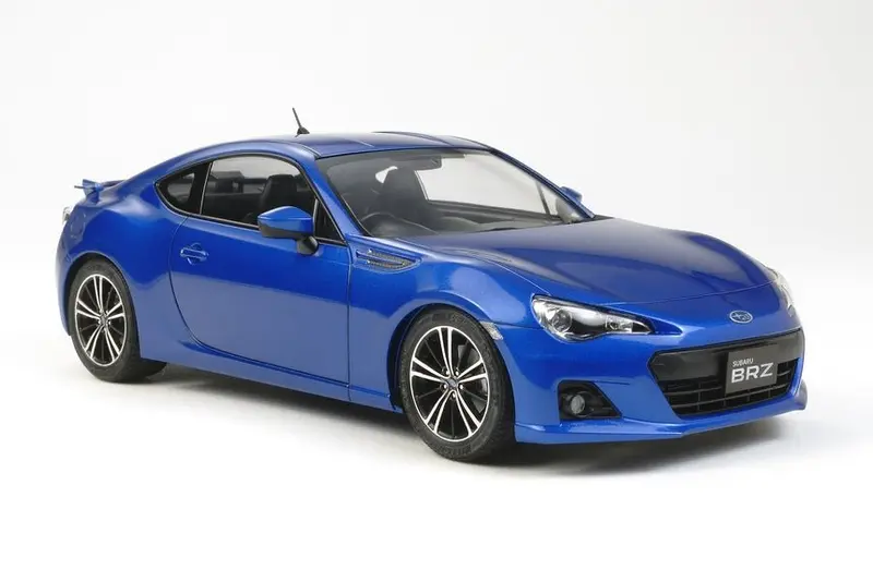 Tamiya - 1/24 Subaru Brz Plastic Model Kit 1