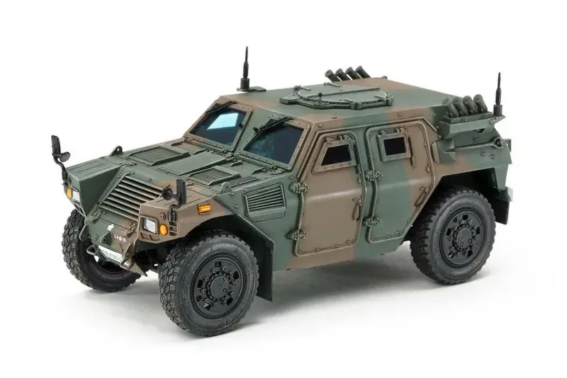 Tamiya - 1/35 Jgsdf Light Armored Vehicle Plastic Model Kit 1