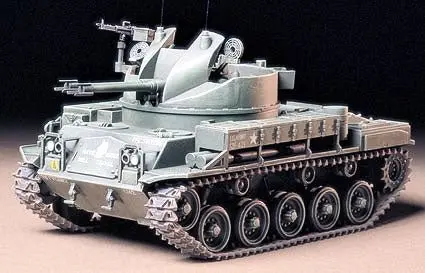 Tamiya - 1/35 U.S. Army M42 Duster Tank Plastic Model Kit 1