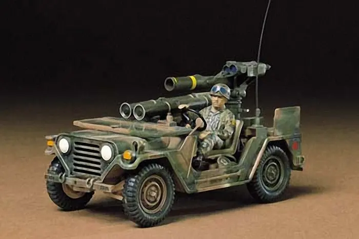 Tamiya - 1/35 U.S. M151a2 W/Tow Launcher Plastic Model Kit 1