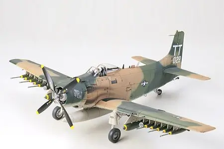 Tamiya - 1/48 Douglas A-1J Skyraider Usaf Plastic Model Airplane Kit 1