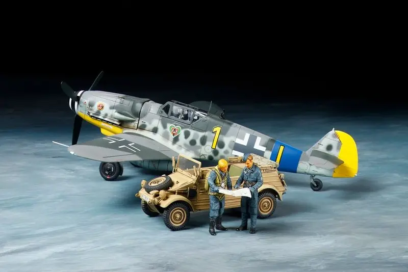 Tamiya - 1/48 Messerschmitt Bf109 G-6 And Kubelwagen Type 82 Plastic Model Set 1