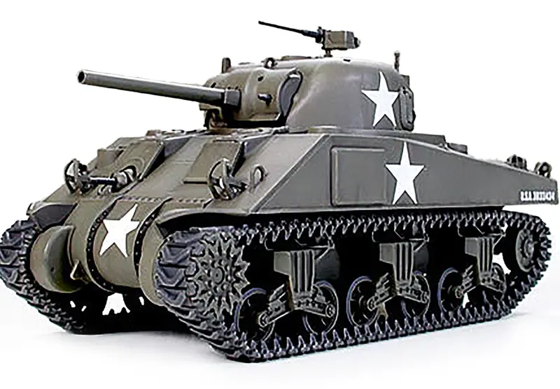 Tamiya - 1/48 U.S. Medium Tank M4 Sherman Plastic Model Kit 1