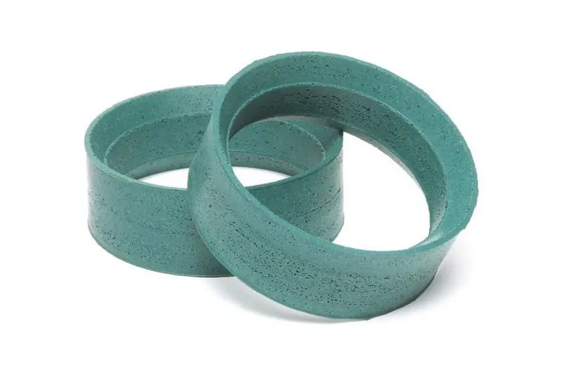 Tamiya - 24Mm Medium Tire Insert, 2Pcs 1