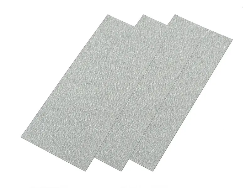 Tamiya - Finishing Abrasives P600, 3 Sheets 1