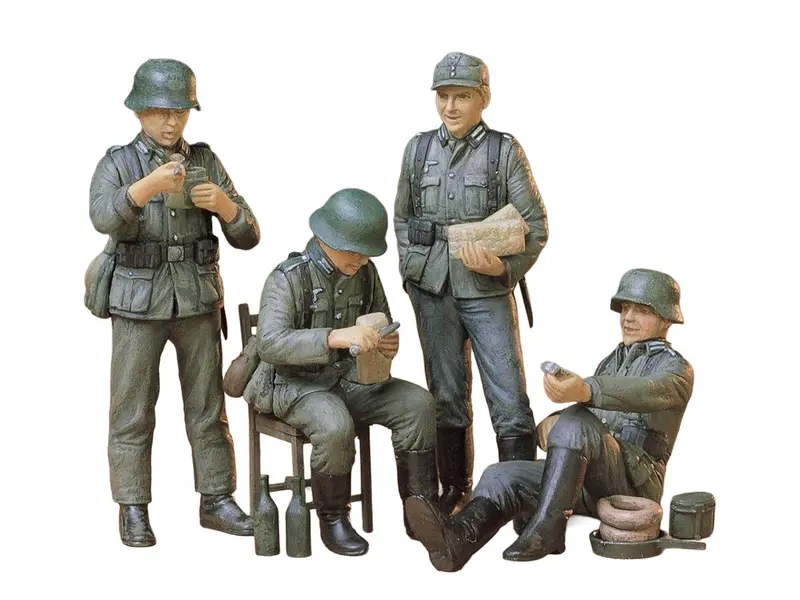 Tamiya - German Soldiers At Rest Kit, Ca229 1
