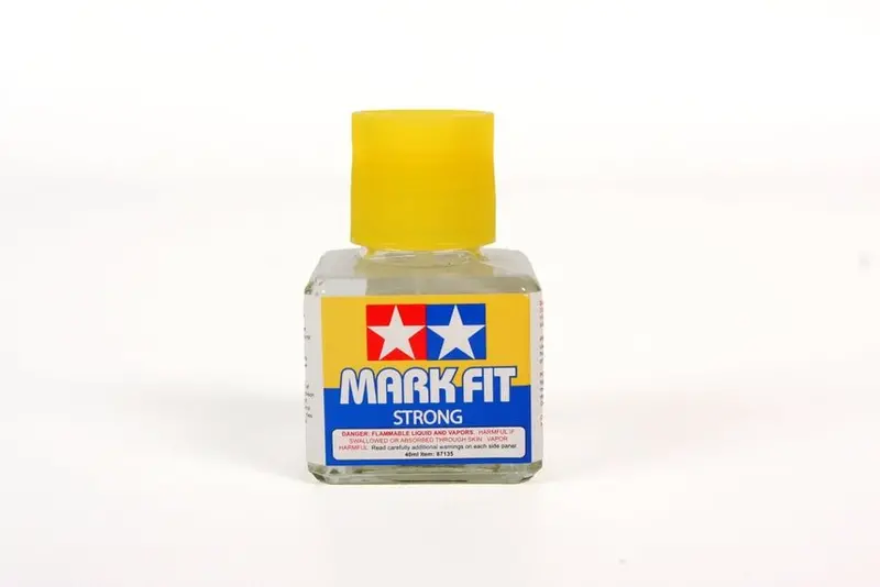 Tamiya - Mark Fit (Strong) Solvent, 40Ml Bottle 1