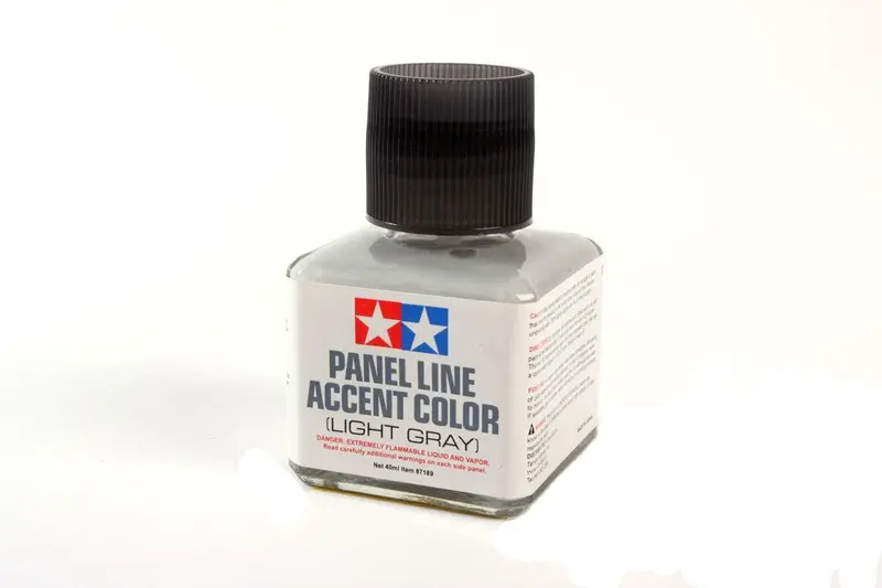 Tamiya - Panel Line Accent Color Light Silver, 40Ml Bottle 1