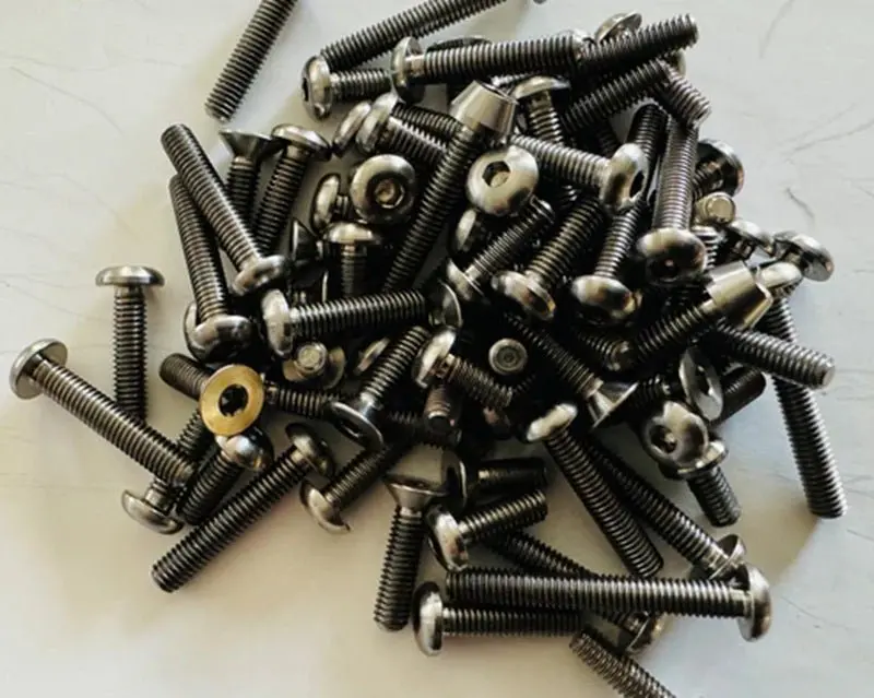Whitz Racing - Team Associated B7 Hyperlite Ti Upper Screw Kit (Natural) 1