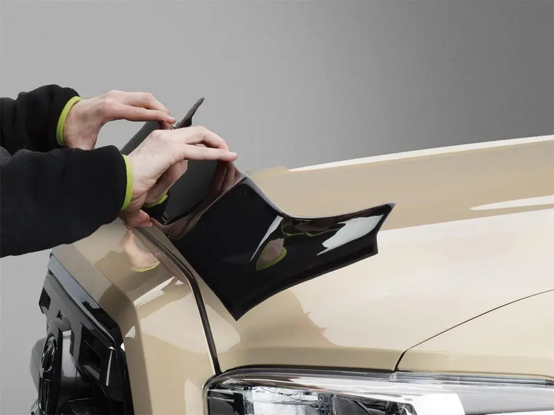 Weathertech 55151 Low-Profile Aerodynamic Hood Deflector 1